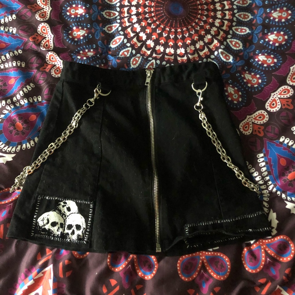 Widow high waisted mini skirt
